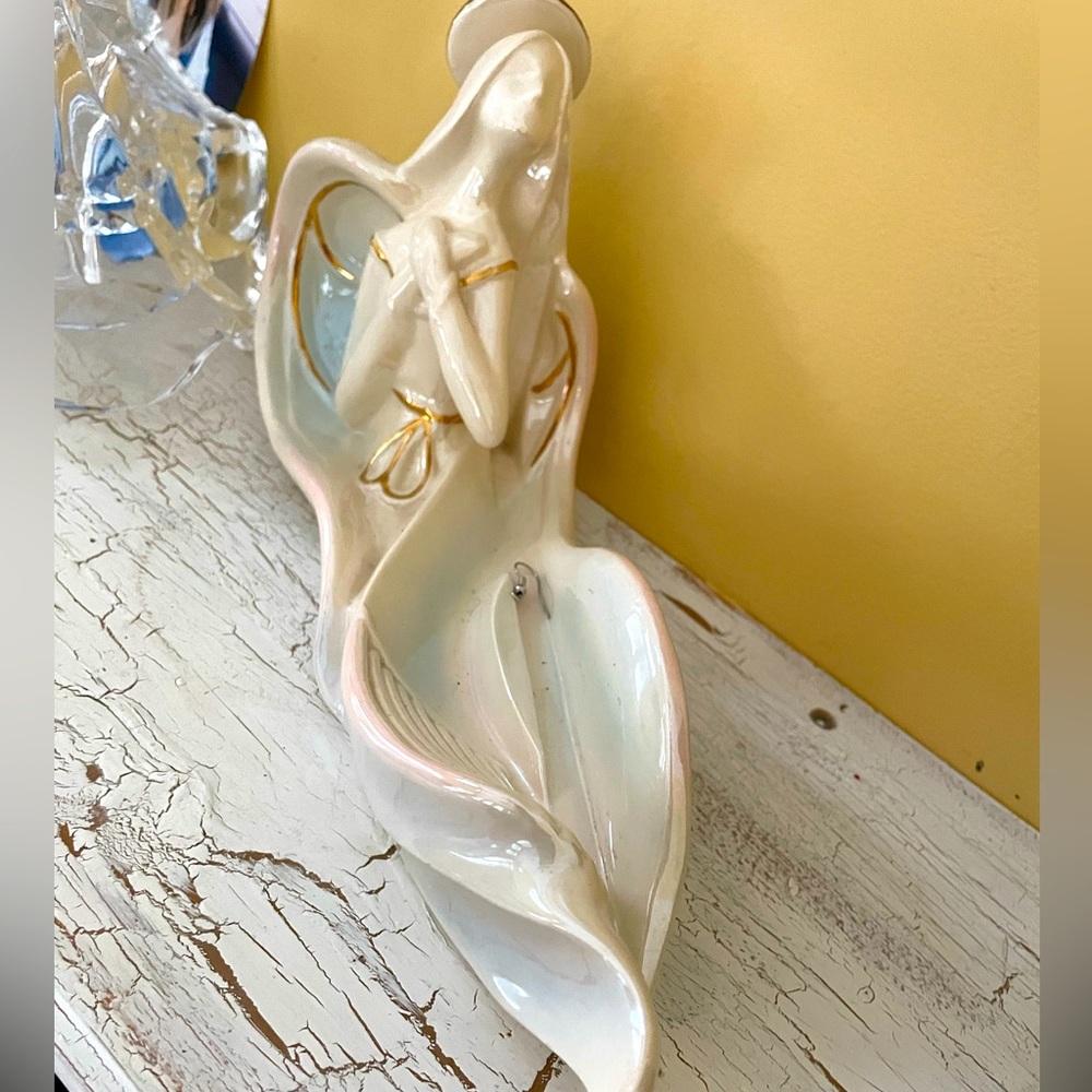 Angels Above votive candle holder gold trimmed 10'' Vanmark Glazed angel